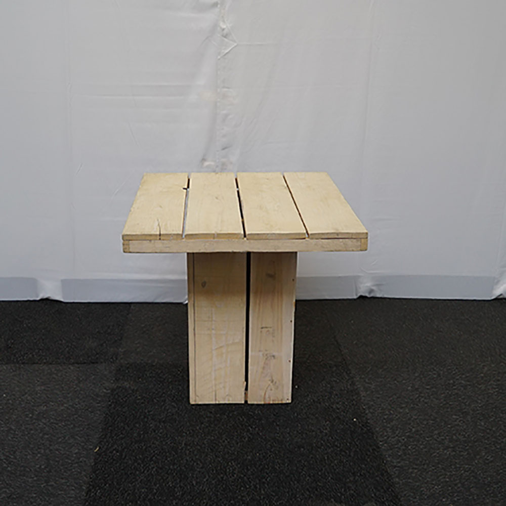 Tafel laag steigerhout 80x80 cm
