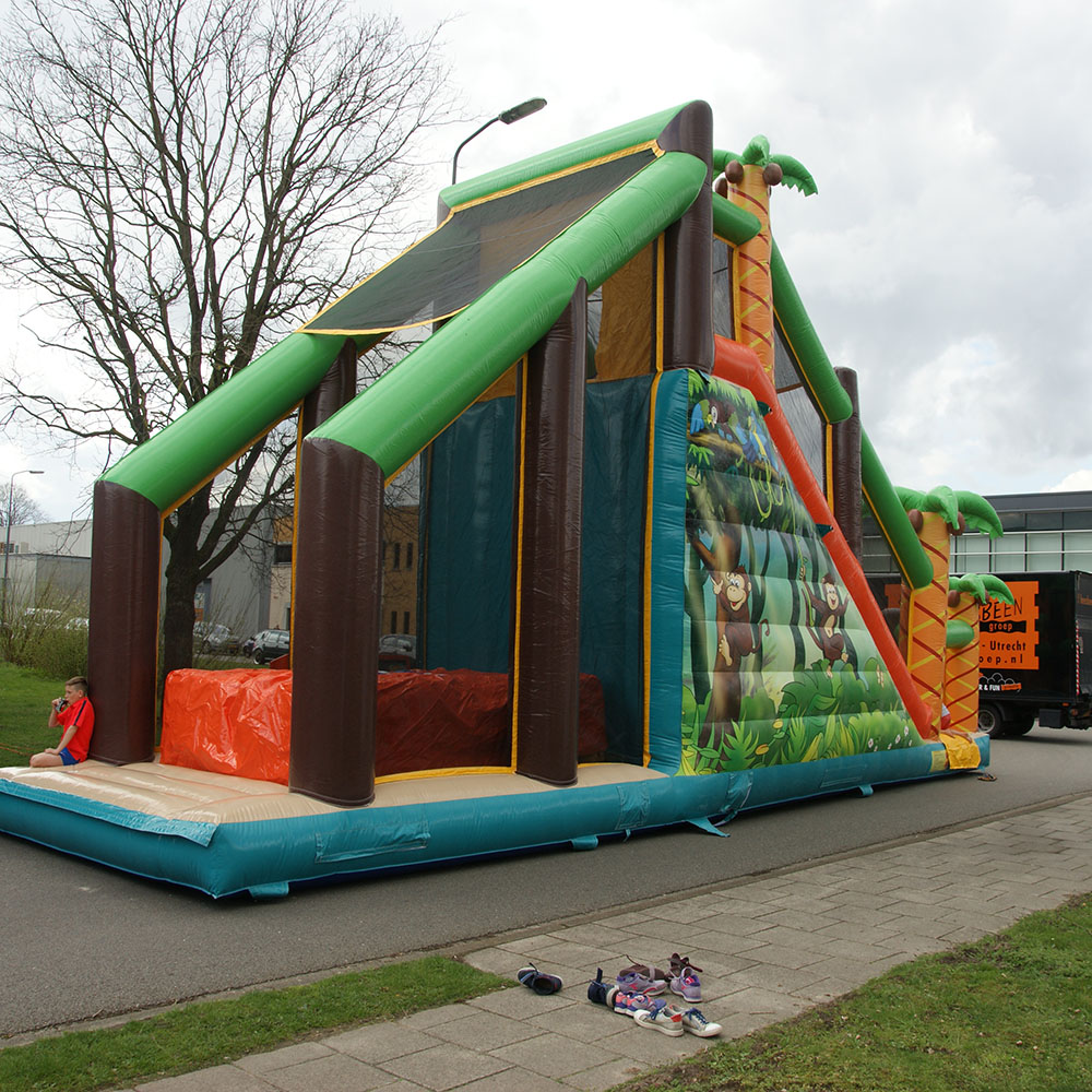 Base Jump Jungle 12,5×3,8×7 meter